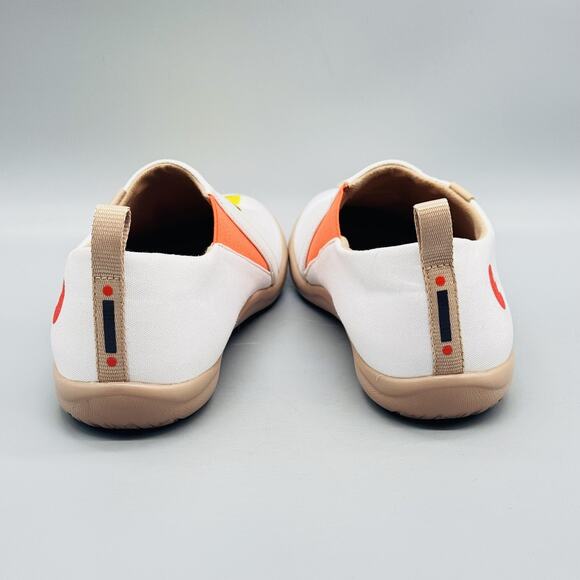 UIN Shoes Womens 5.5 White Canvas Toledo Dog Girl Art Walking Travel Slip On - Picture 8 of 13